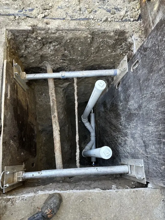 Experienced plumber completing Gas Line Repair work in Topsham